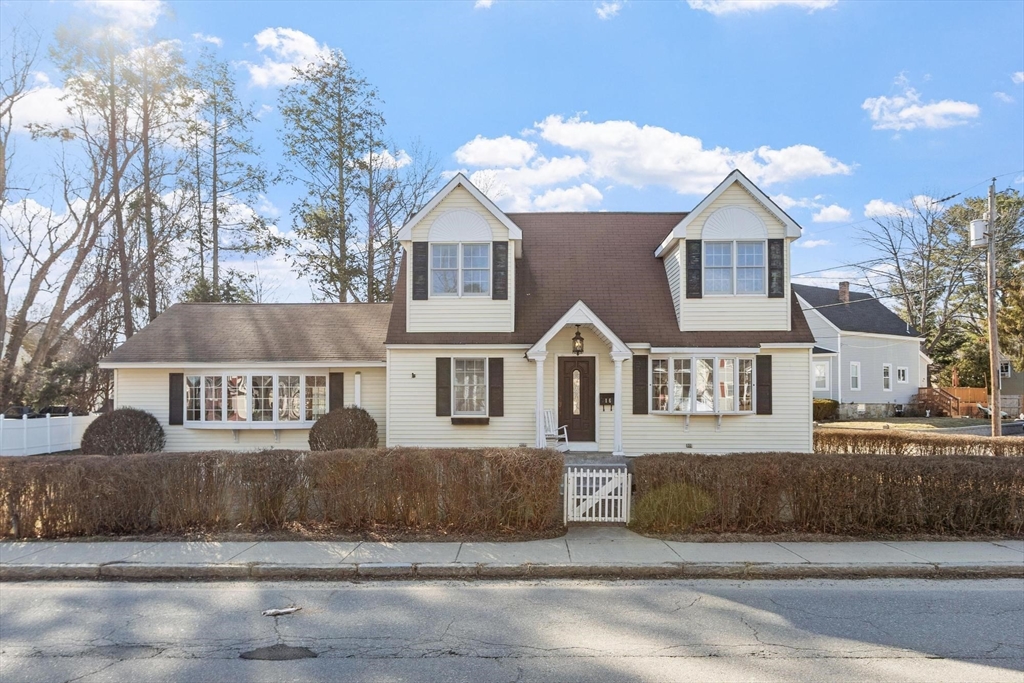 16 Green Street Methuen, MA 01844 - Photo 1 of 29