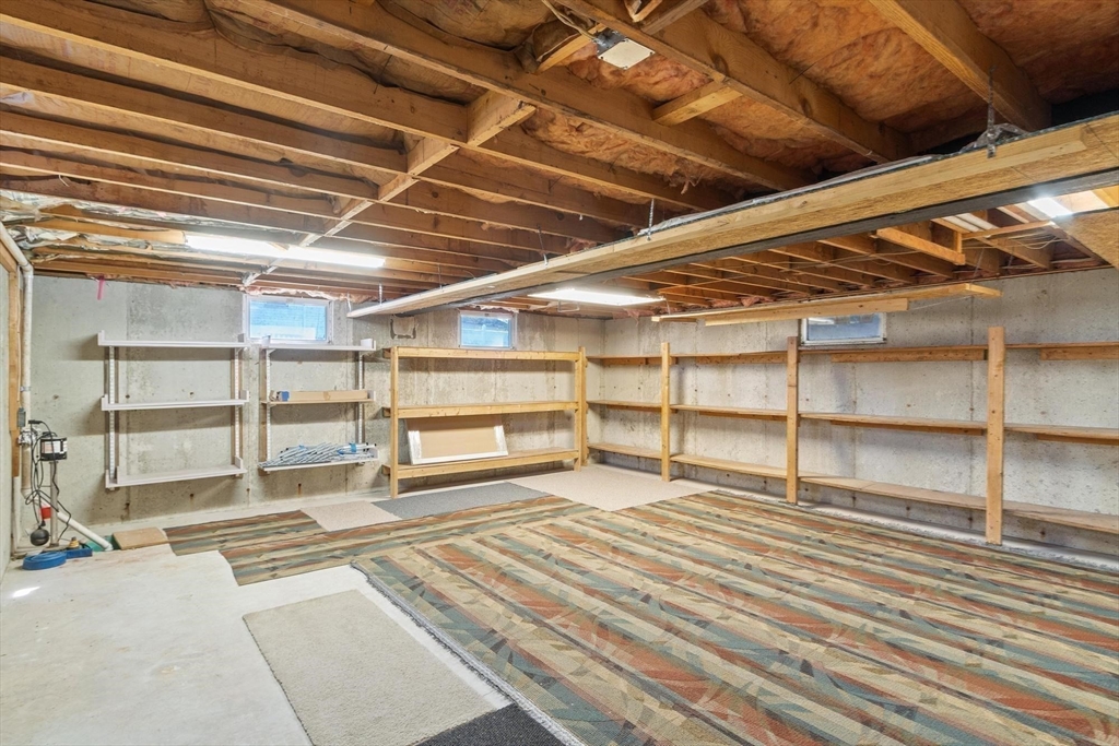 16 Green Street Methuen, MA 01844 - Photo 23 of 29