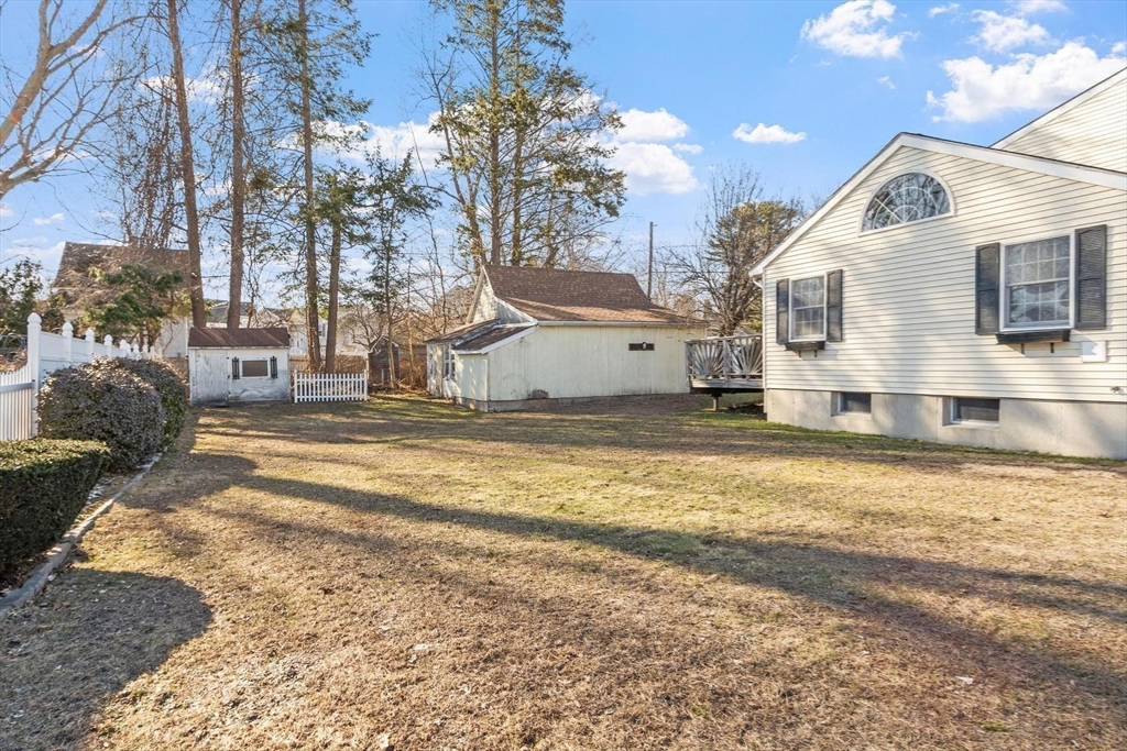 16 Green Street Methuen, MA 01844 - Photo 24 of 29