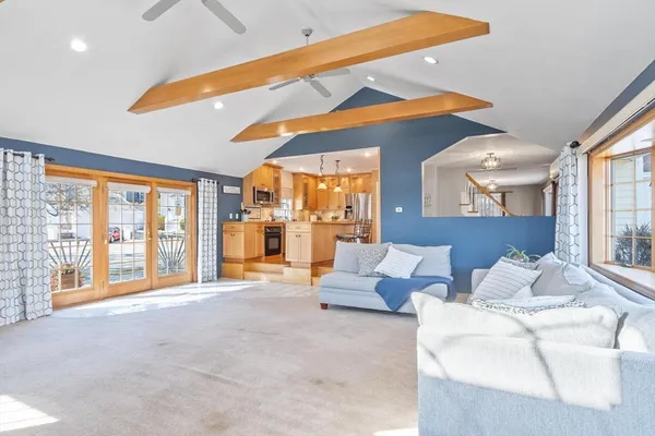 $639,900 | 16 Green Street, Methuen, MA 01844