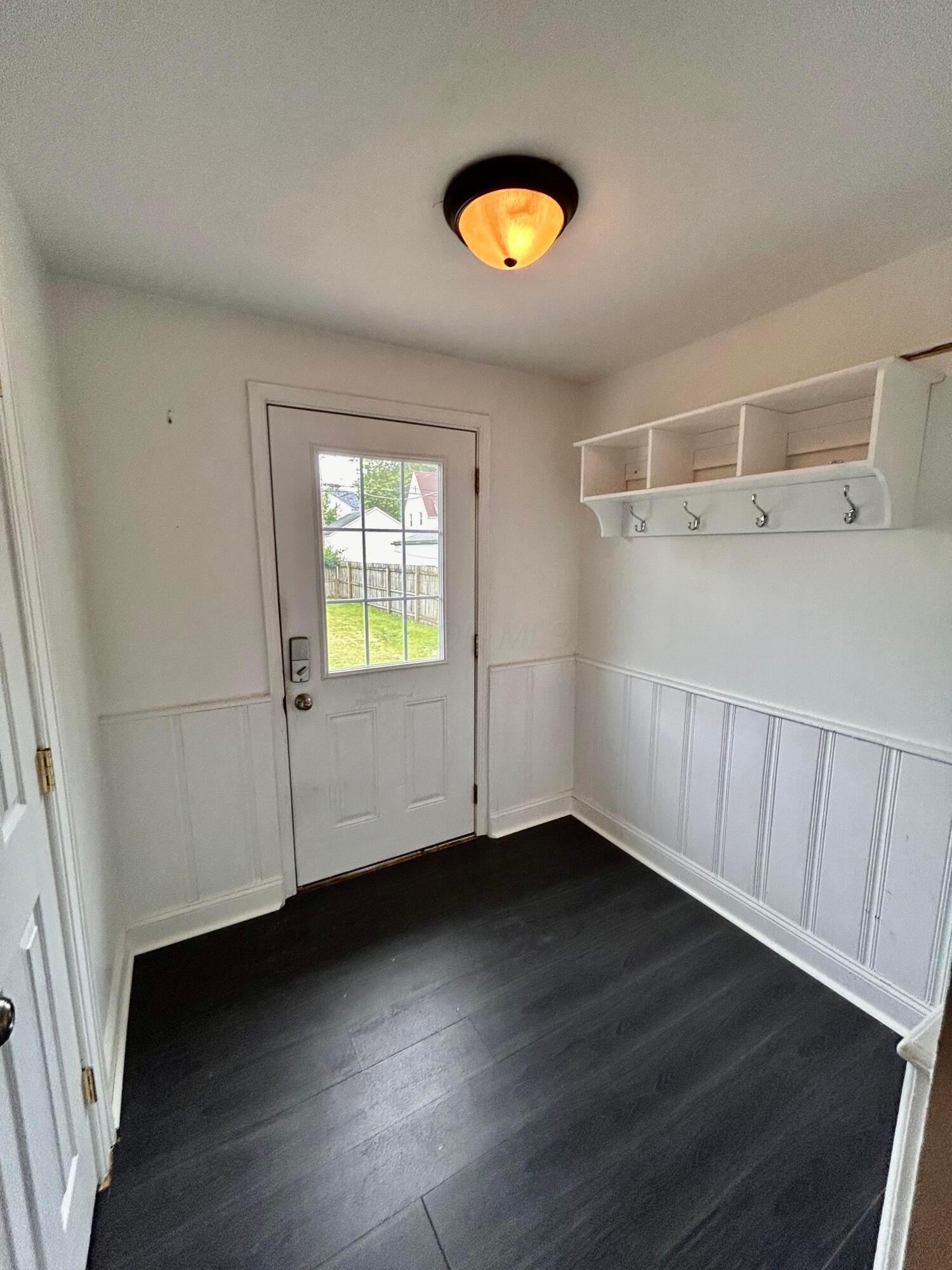 742 South Cassingham Road Bexley, OH 43209 - Photo 18 of 60 Mudroom