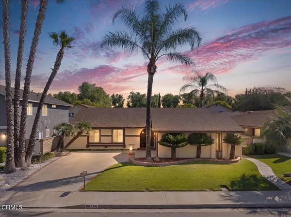 $848,000 | 25530 Meadow Mont Street, Valencia, CA 91355