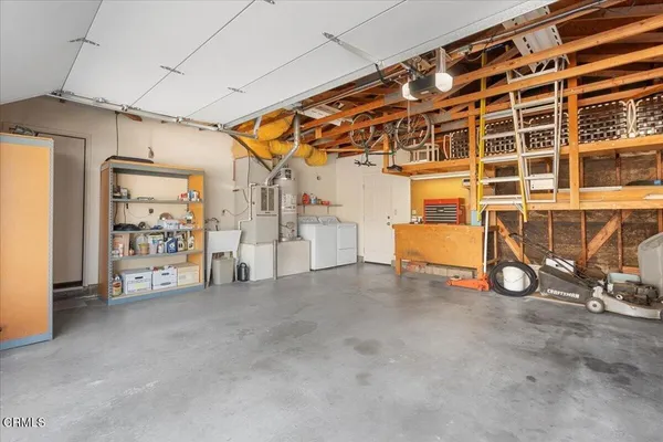 $848,000 | 25530 Meadow Mont Street, Valencia, CA 91355