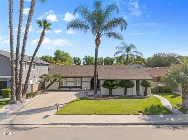 $848,000 | 25530 Meadow Mont Street, Valencia, CA 91355