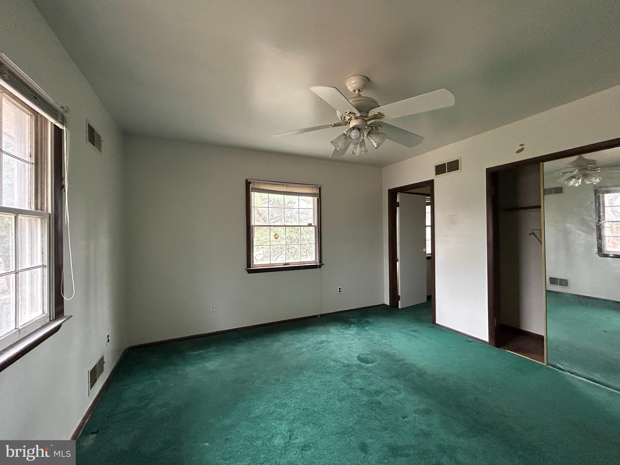 527 Cherry Lane Lansdowne, PA 19050 - Photo 11 of 14