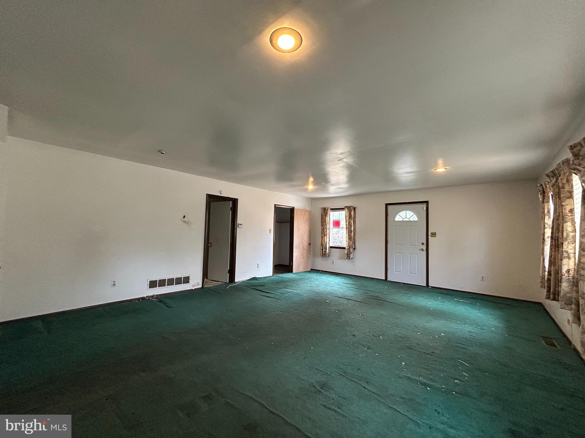 527 Cherry Lane Lansdowne, PA 19050 - Photo 5 of 14