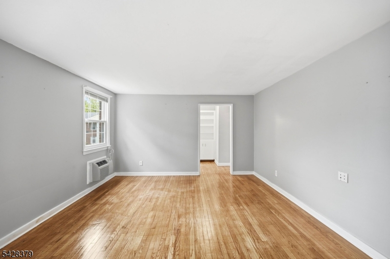 445 Morris Avenue, Unit 14 Springfield, NJ 07081 - Photo 21 of 26
