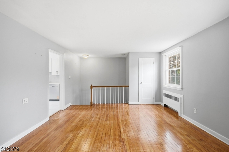 445 Morris Avenue, Unit 14 Springfield, NJ 07081 - Photo 3 of 26