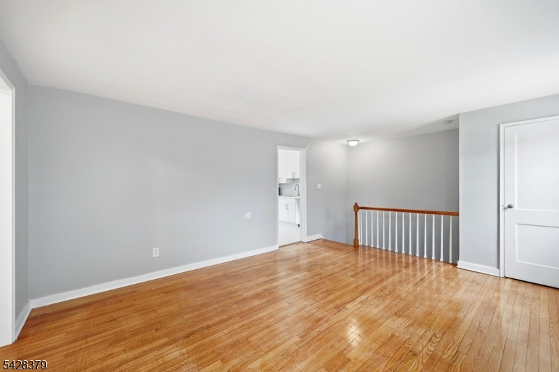 445 Morris Avenue, Unit 14 Springfield, NJ 07081 - Photo 4 of 26