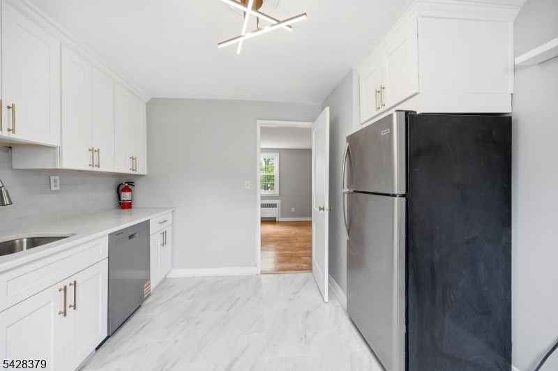 445 Morris Avenue, Unit 14 Springfield, NJ 07081 - Photo 9 of 26