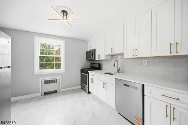 $299,999 | 445 Morris Avenue, Unit 14, Springfield, NJ 07081