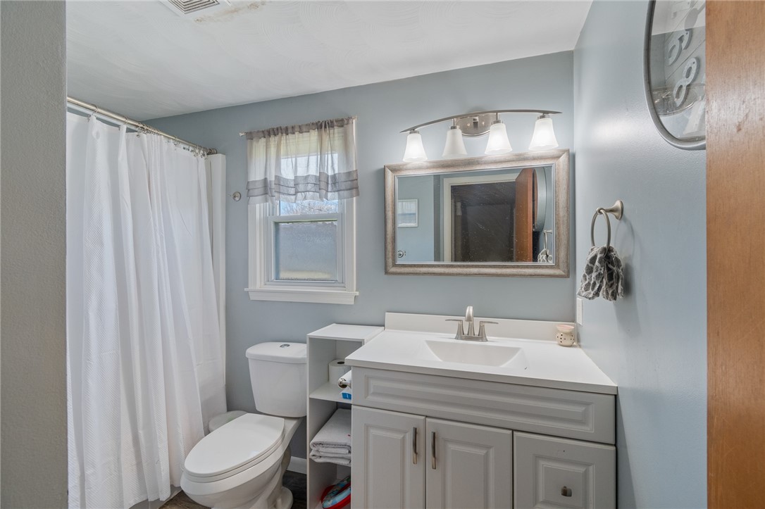 497 Hartnagle Road Arcadia, NY 14513 - Photo 33 of 49 A view of one of the FULL BATHS here! There are th