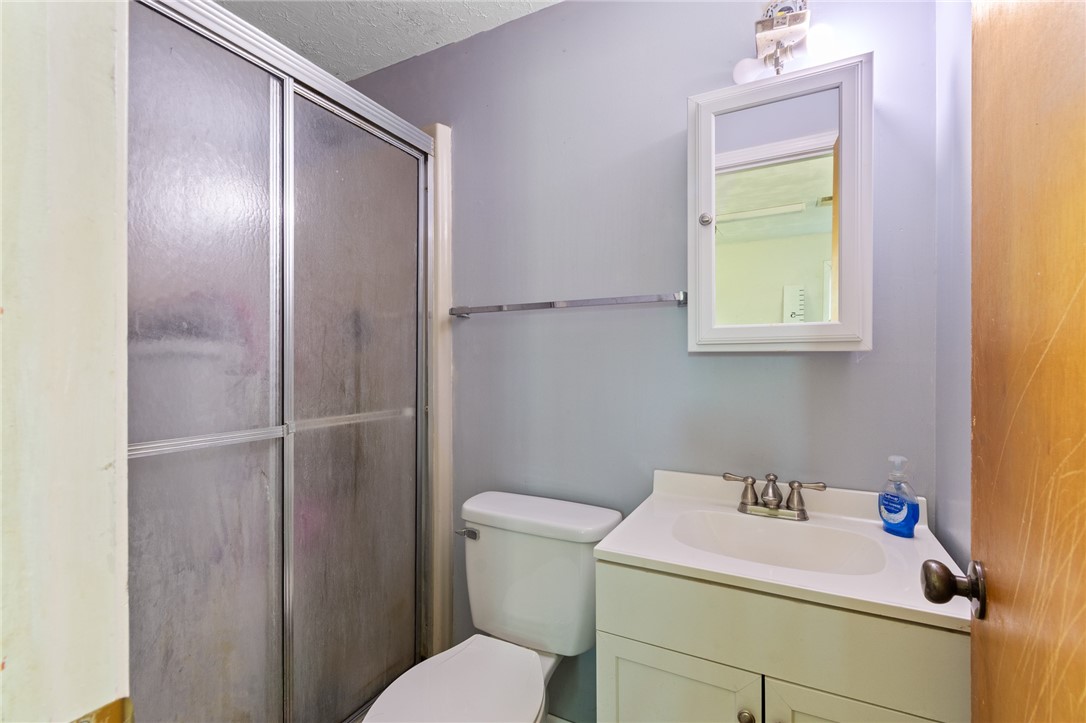 497 Hartnagle Road Arcadia, NY 14513 - Photo 36 of 49 One of the THREE FULL BATHS in this home!