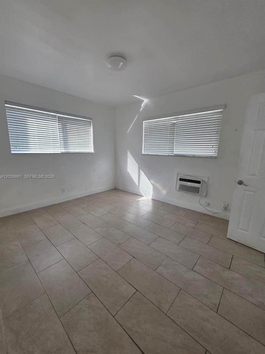 7155 Rue Notre Dame, Unit 6 Miami Beach, FL 33141 - Photo 14 of 17
