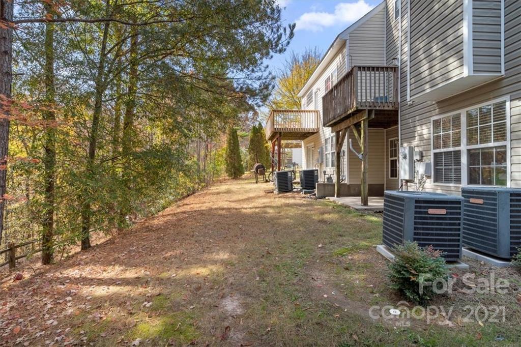 16856 Timber Crossing Road Charlotte, NC 28213 - Photo 41 of 44 Gallery Image 41