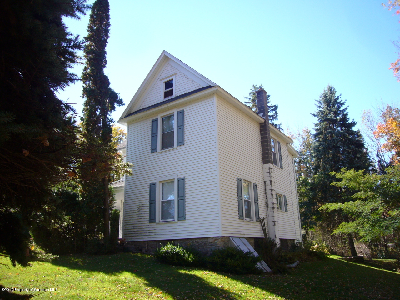 1334 Glenview Road Clarks Summit, PA 18411 - Photo 3 of 9 Gallery Image 3