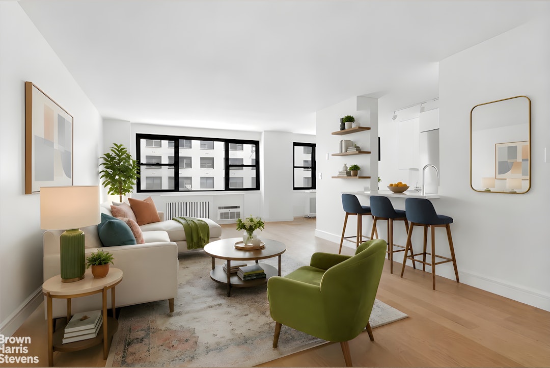 233 East 69th Street, Unit 8I Manhattan, NY 10021 - Photo 1 of 12