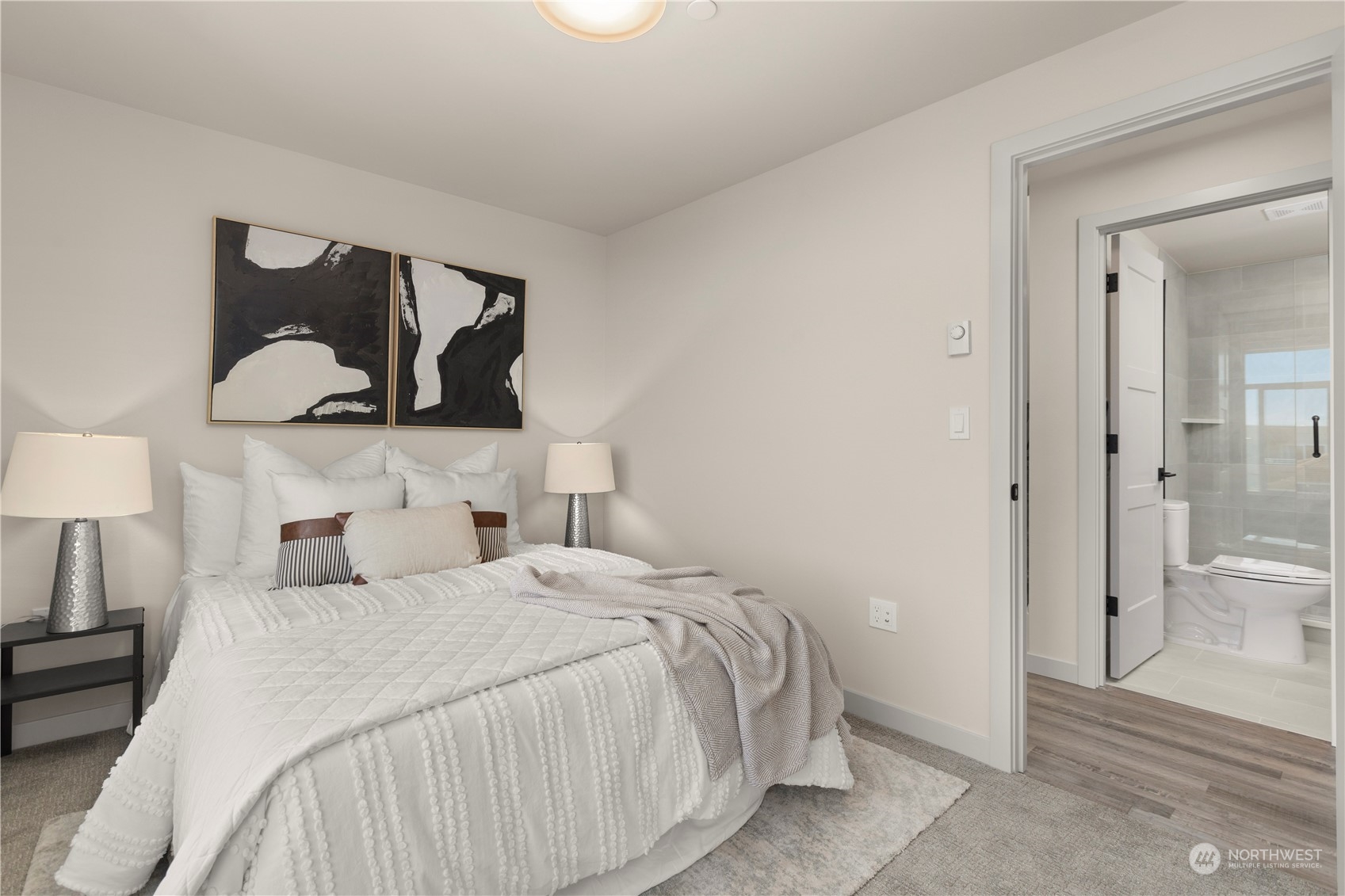 722 North Allen Place Seattle, WA 98103 - Photo 13 of 23 Gallery Image 13