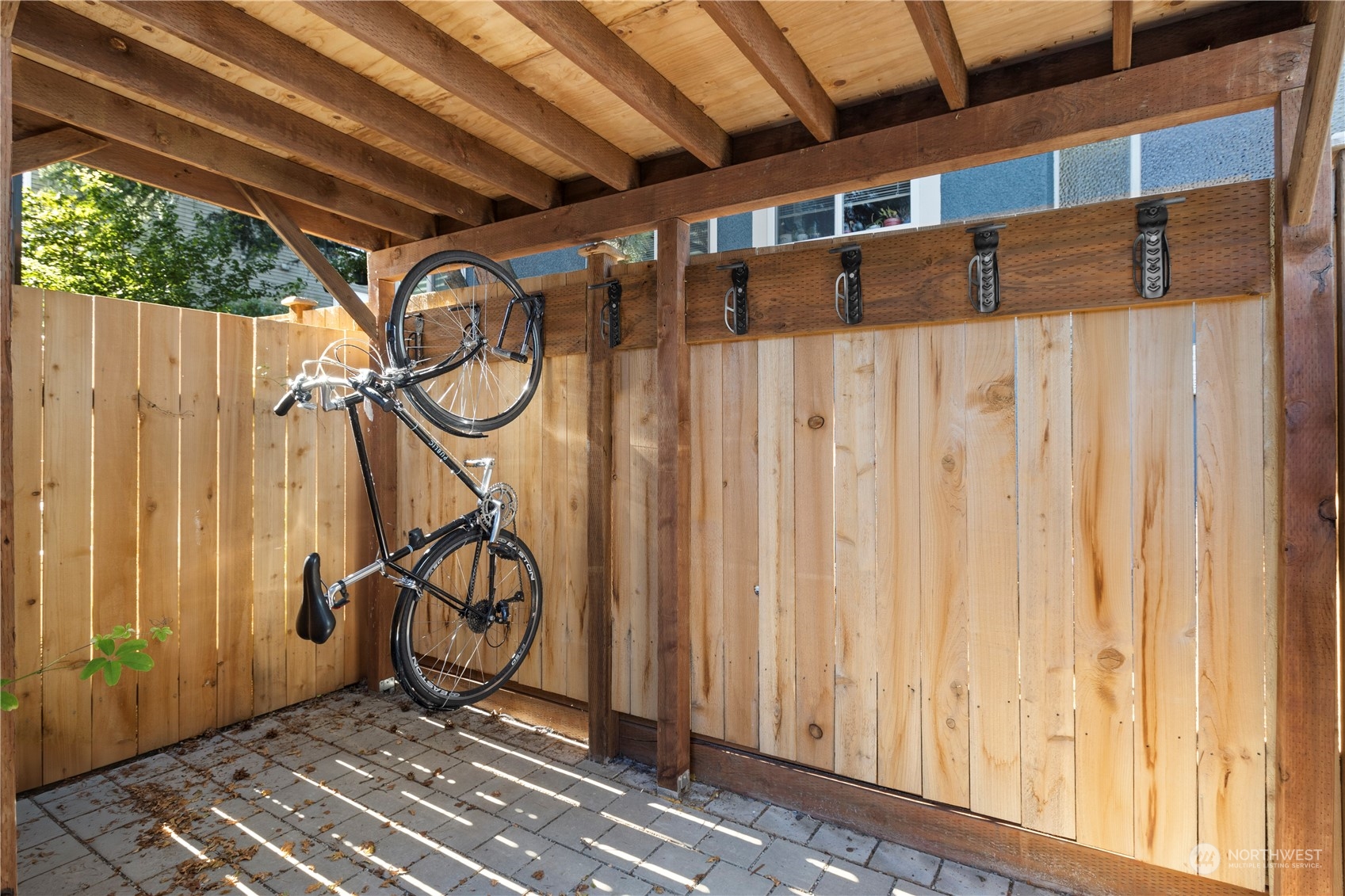 722 North Allen Place Seattle, WA 98103 - Photo 23 of 23 Gallery Image 23