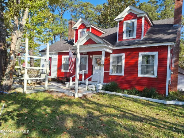 $2,500 | 383 Highway 70 Otway, Beaufort, NC 28516
