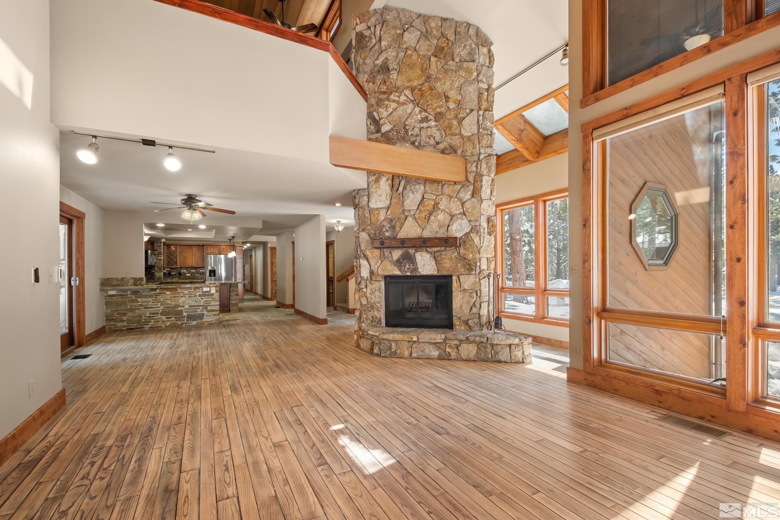1805 Joy Lake Road Reno, NV 89511 - Photo 7 of 37 Photo 7