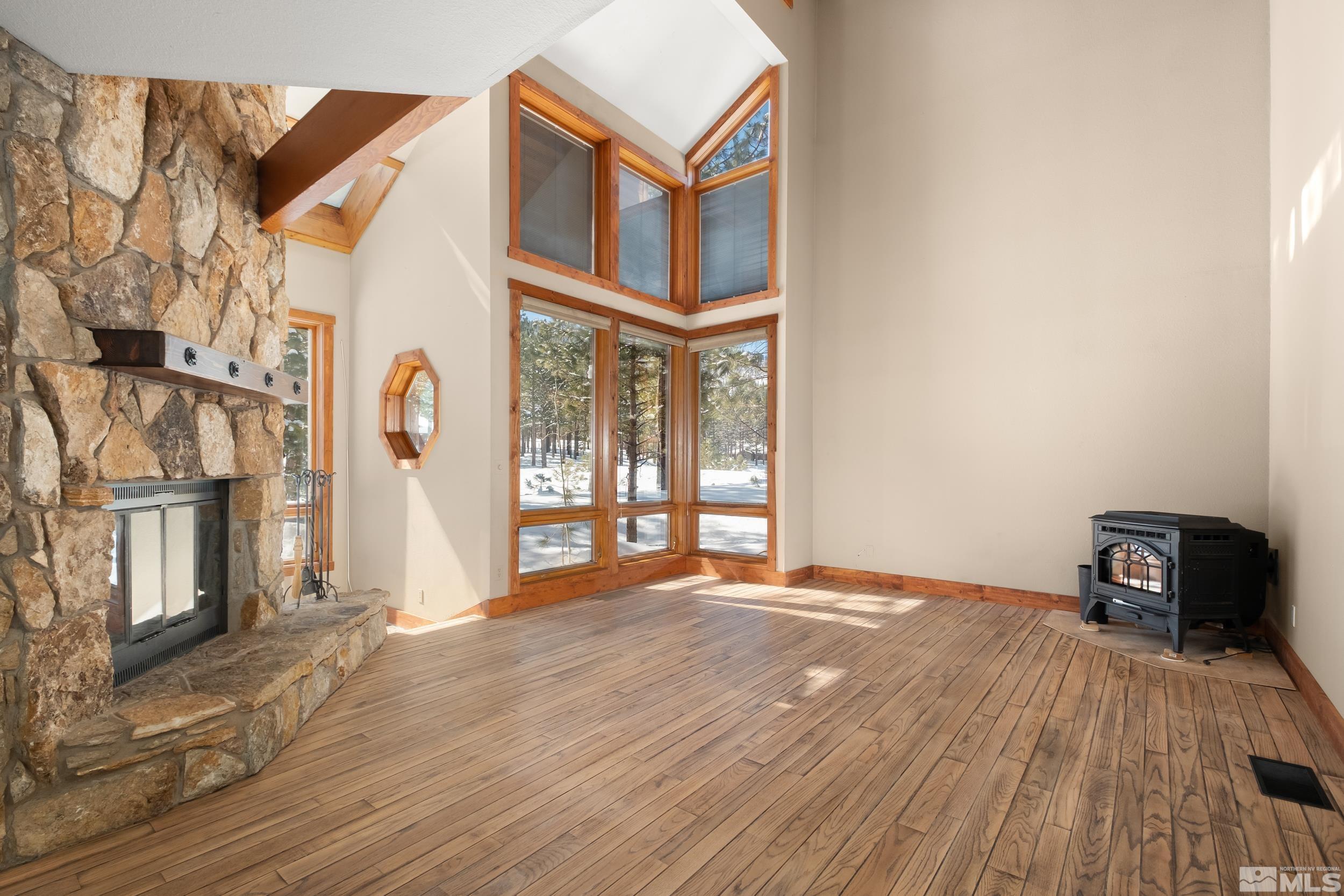 1805 Joy Lake Road Reno, NV 89511 - Photo 8 of 37 Photo 8
