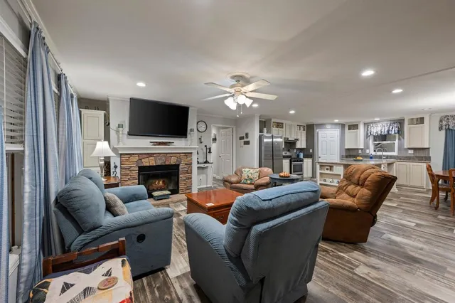 $2,750,000 | 10902 Clear Creek Road West, Sanger, TX 76266