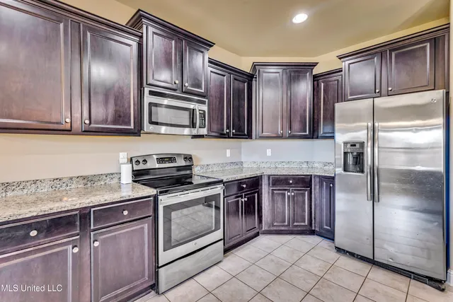 $2,950 | 10419 Sweet Bay Drive, Gulfport, MS 39503