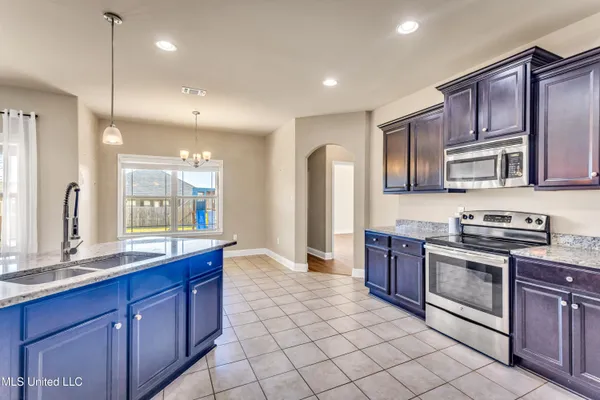 $3,000 | 10419 Sweet Bay Drive, Gulfport, MS 39503
