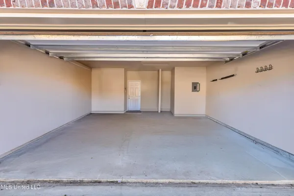 $3,000 | 10419 Sweet Bay Drive, Gulfport, MS 39503