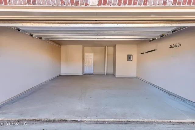 $2,950 | 10419 Sweet Bay Drive, Gulfport, MS 39503