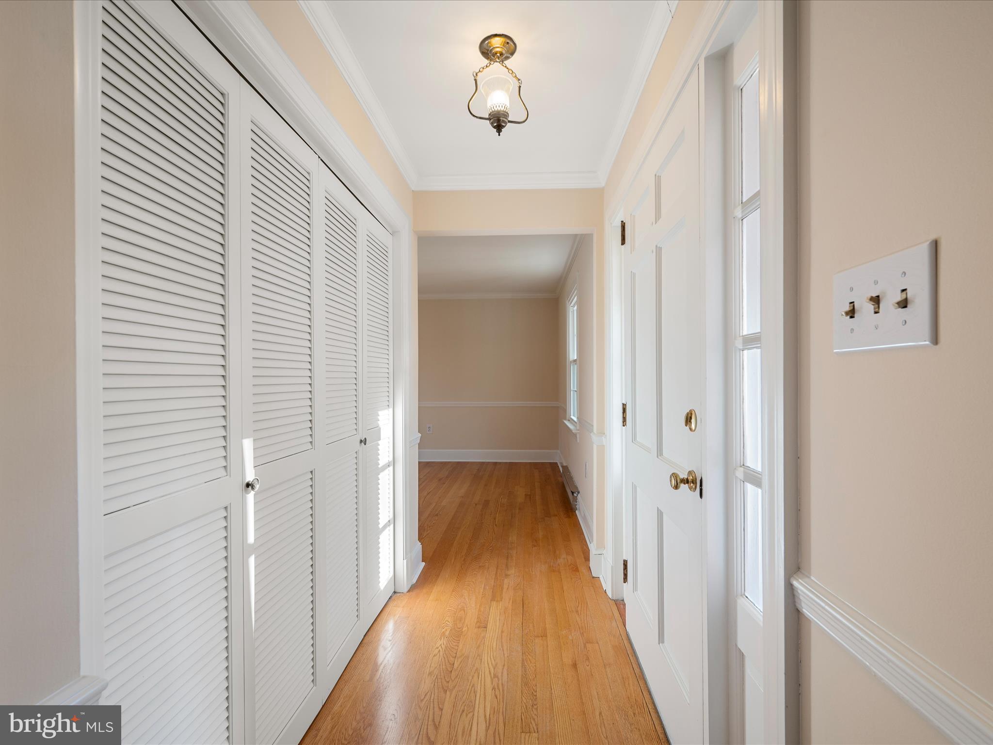 237 Summerville Road Boyce, VA 22620 - Photo 2 of 53 a view of a hallway with wooden floor and closet