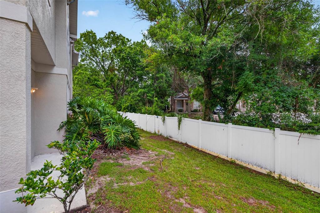 27747 Pleasure Ride Loop Wesley Chapel, FL 33544 - Photo 21 of 23