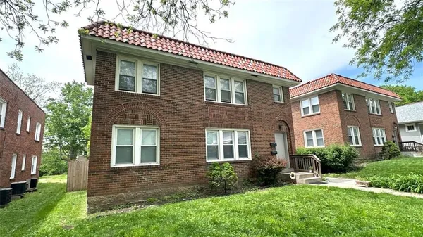 $369,000 | 4236 Holly Street, Kansas City, MO 64111