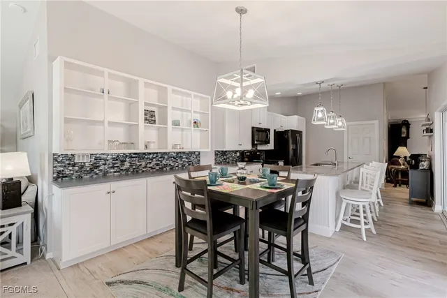 $735,000 | 2308 Everest Parkway, Cape Coral, FL 33904