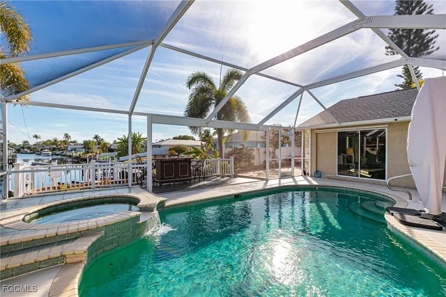 $735,000 | 2308 Everest Parkway, Cape Coral, FL 33904