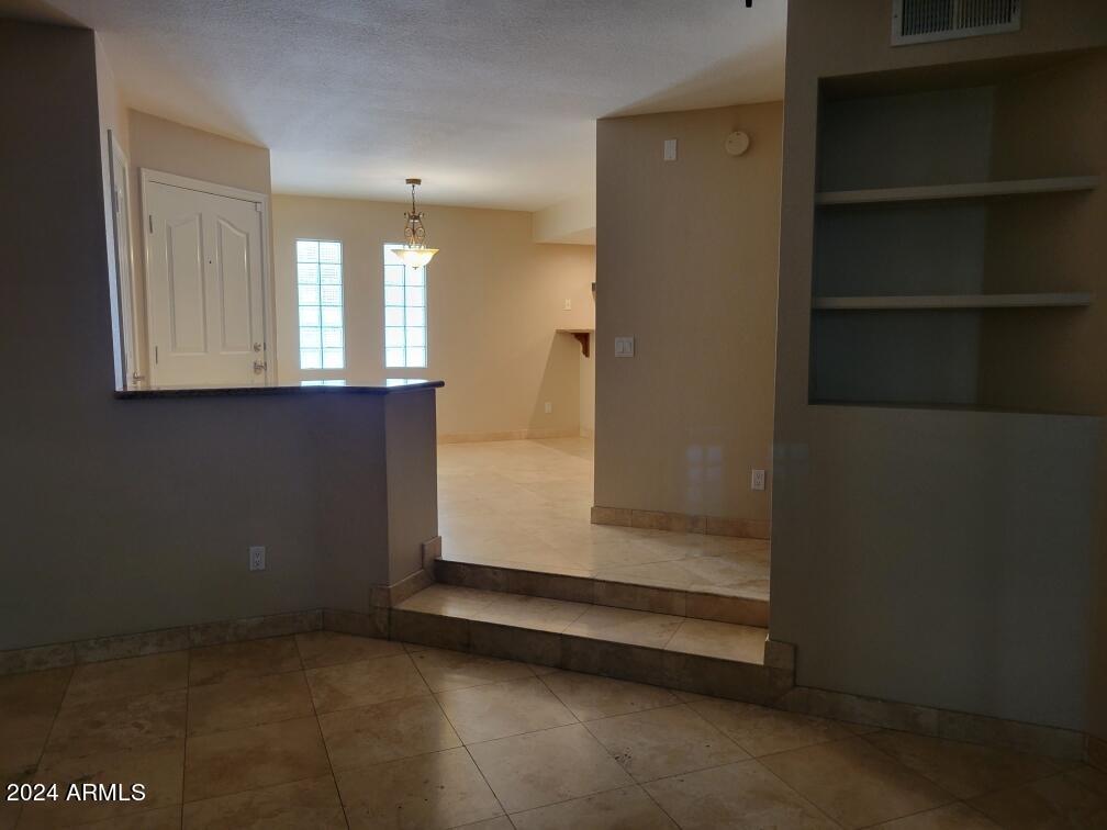 3235 East Camelback Road, Unit 107 Phoenix, AZ 85018 - Photo 7 of 8