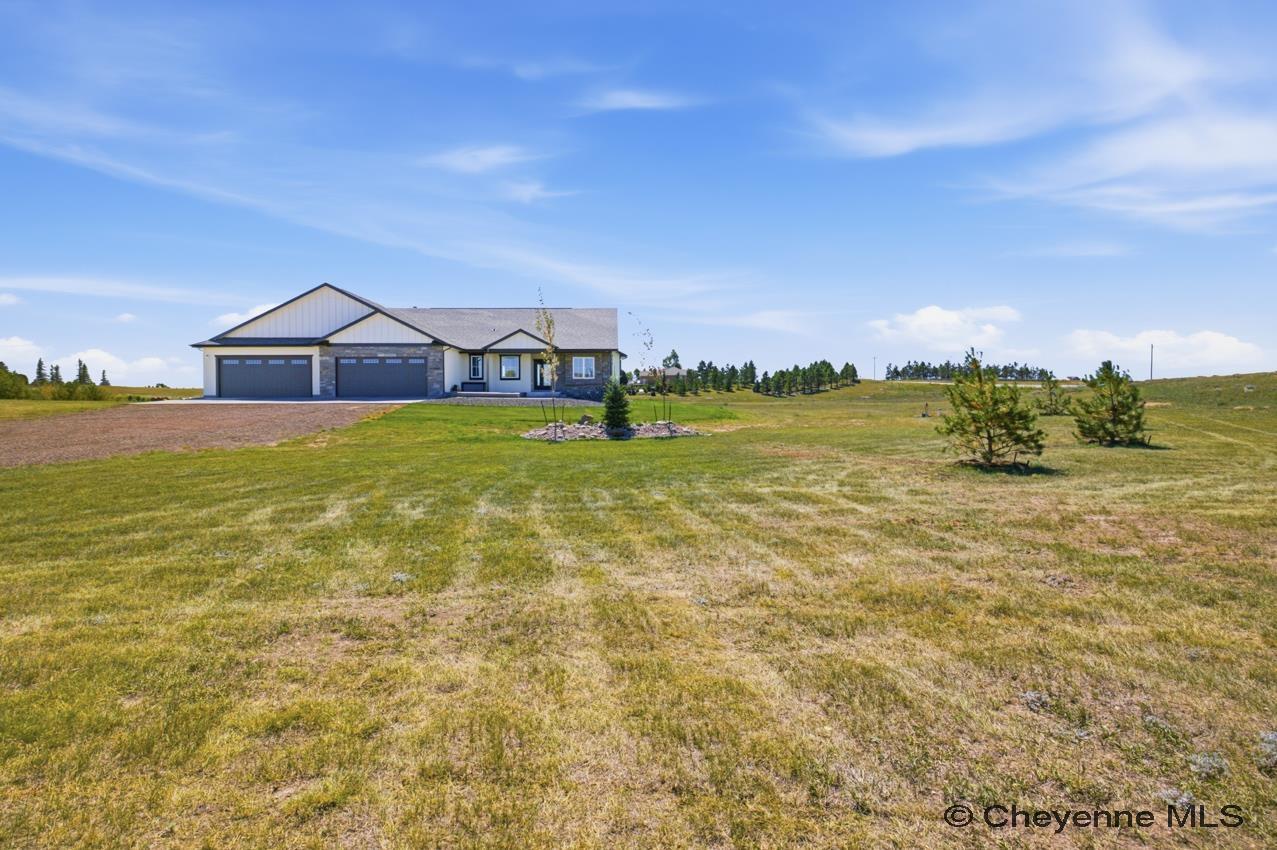6405 Saykally Road Cheyenne, WY 82009 - Photo 3 of 36 Gallery Image 3