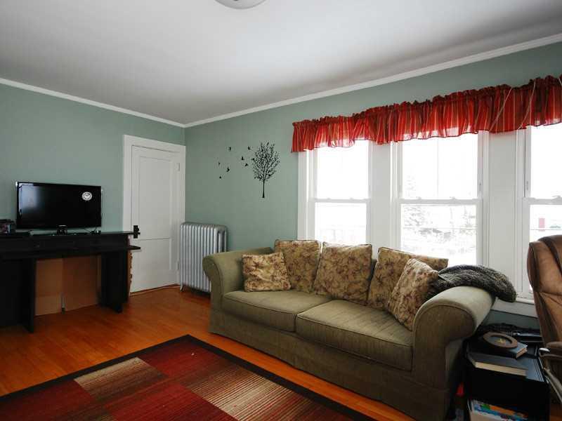 20 Keswick Road South Portland, ME 04106 - Photo 28 of 33 Living Room. Unit 2
