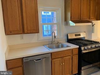 3515 Nimitz Road Kensington, MD 20895 - Photo 6 of 23 Kitchen with gas stove