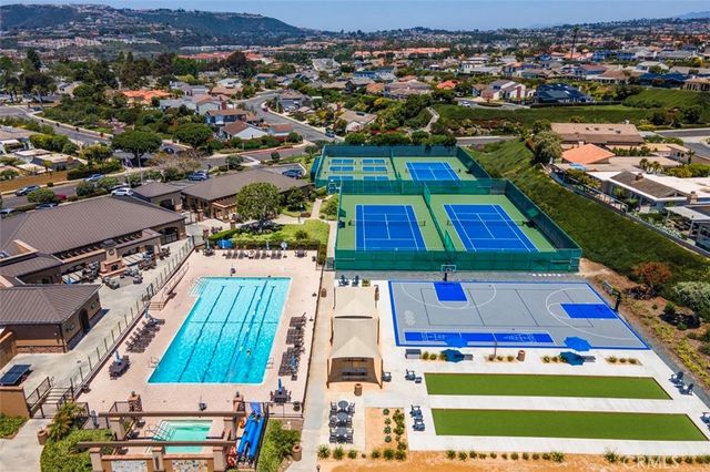 an aerial view of tennis court