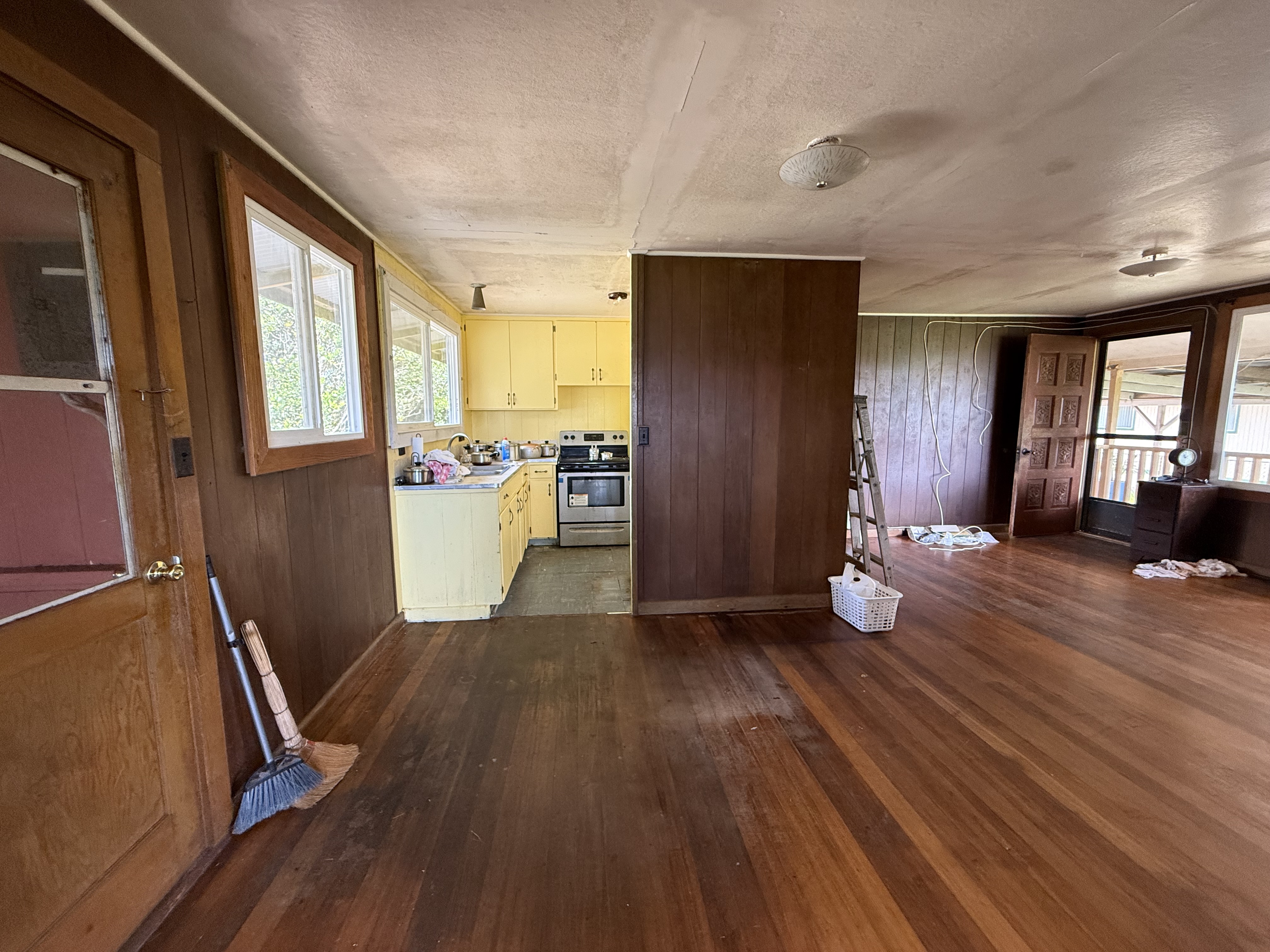 64-5231 White Road Kamuela, HI 96743 - Photo 7 of 15 a view of a room with wooden floor and window