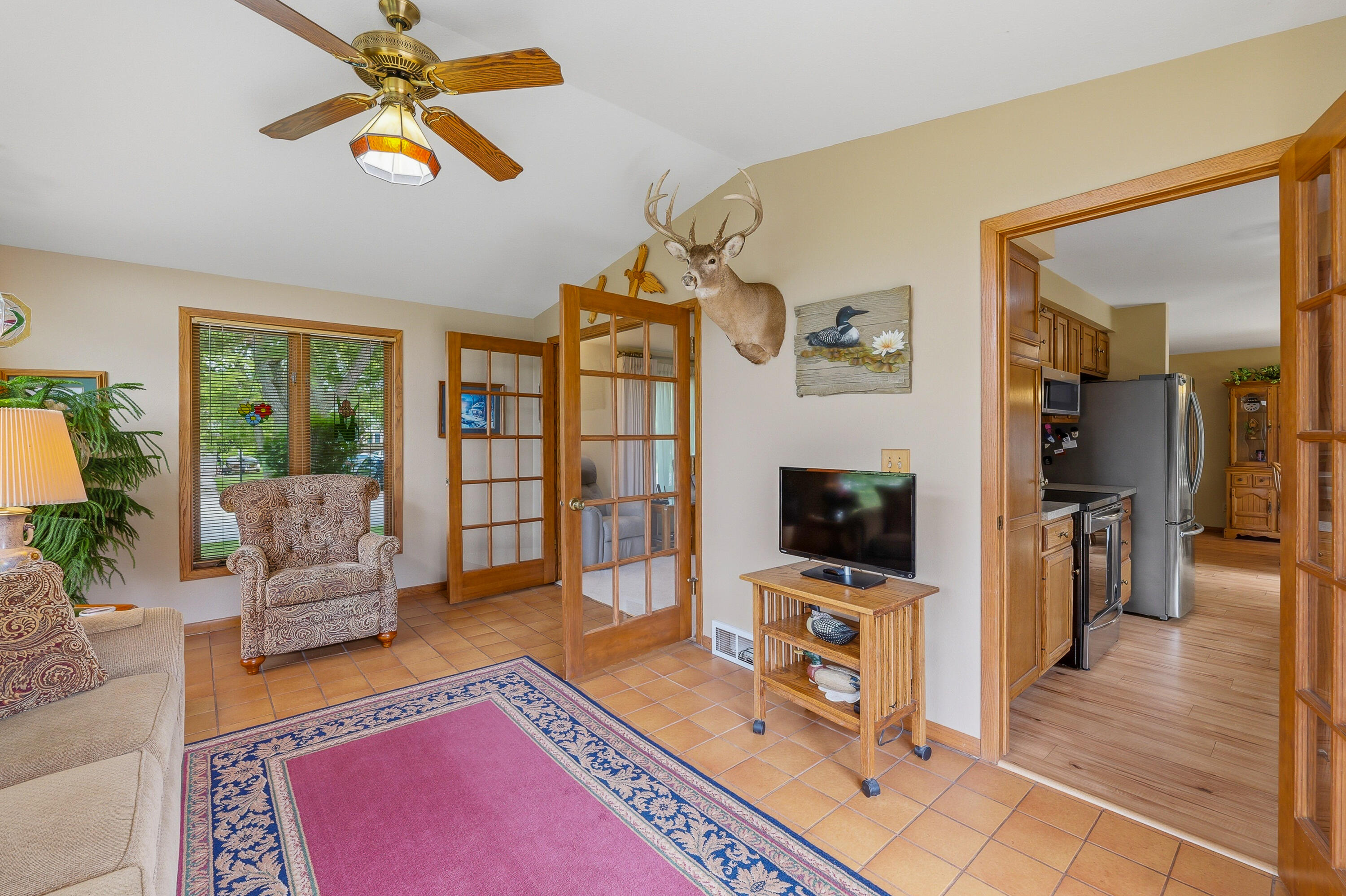 1237 Audubon Road Howards Grove, WI 53083 - Photo 9 of 31 SouthFacing Florida Room