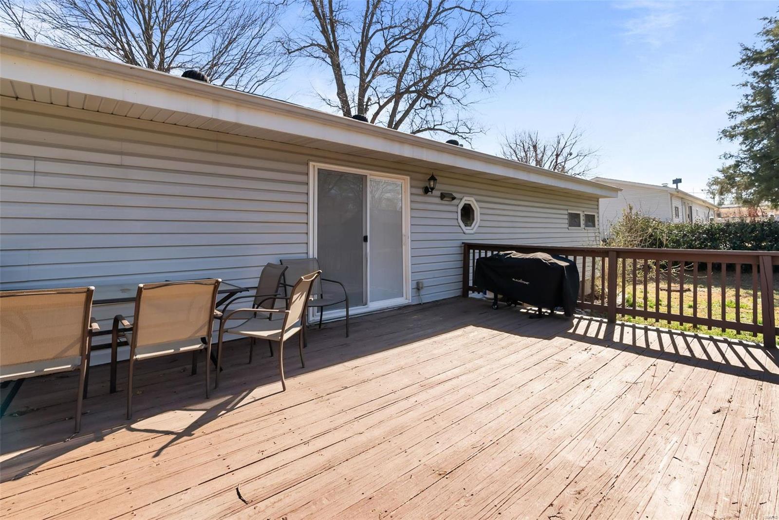 2005 Maple Lane Arnold, MO 63010 - Photo 7 of 40