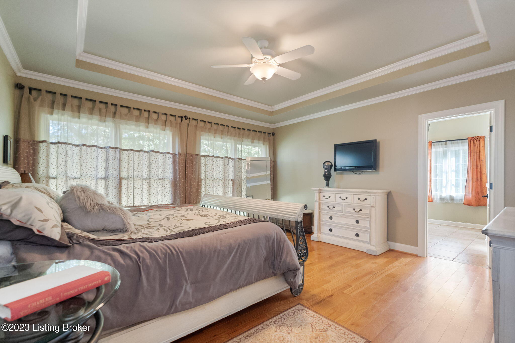 5621 Wolf Ridge Road Prospect, KY 40059 - Photo 18 of 88 Primary Suite