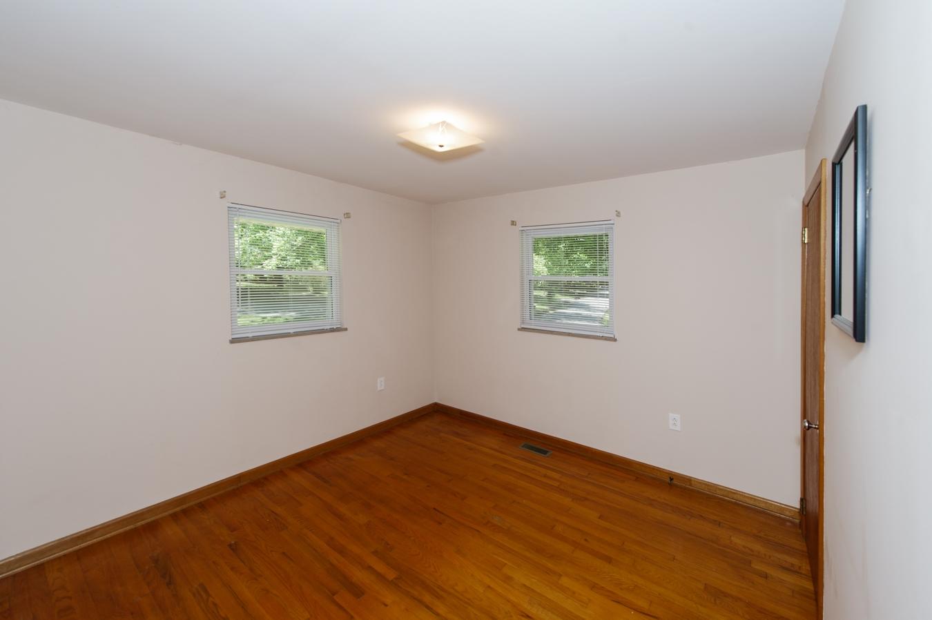 5703 Magazine Road Knoxville, TN 37920 - Photo 15 of 25 _HOB2847-Edit