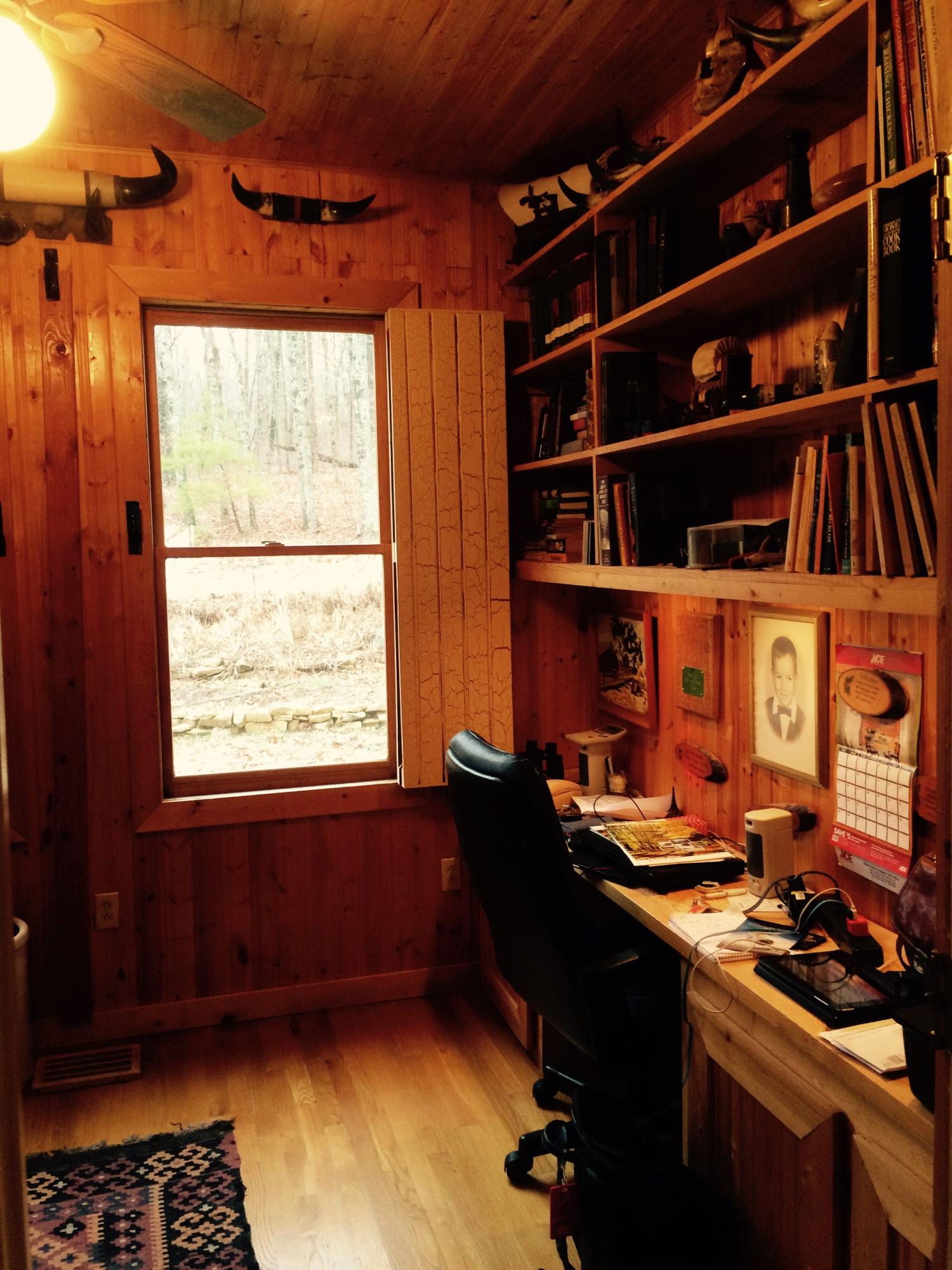 3554 Valley View Road Crossville, TN 38572 - Photo 22 of 31 office.jpg