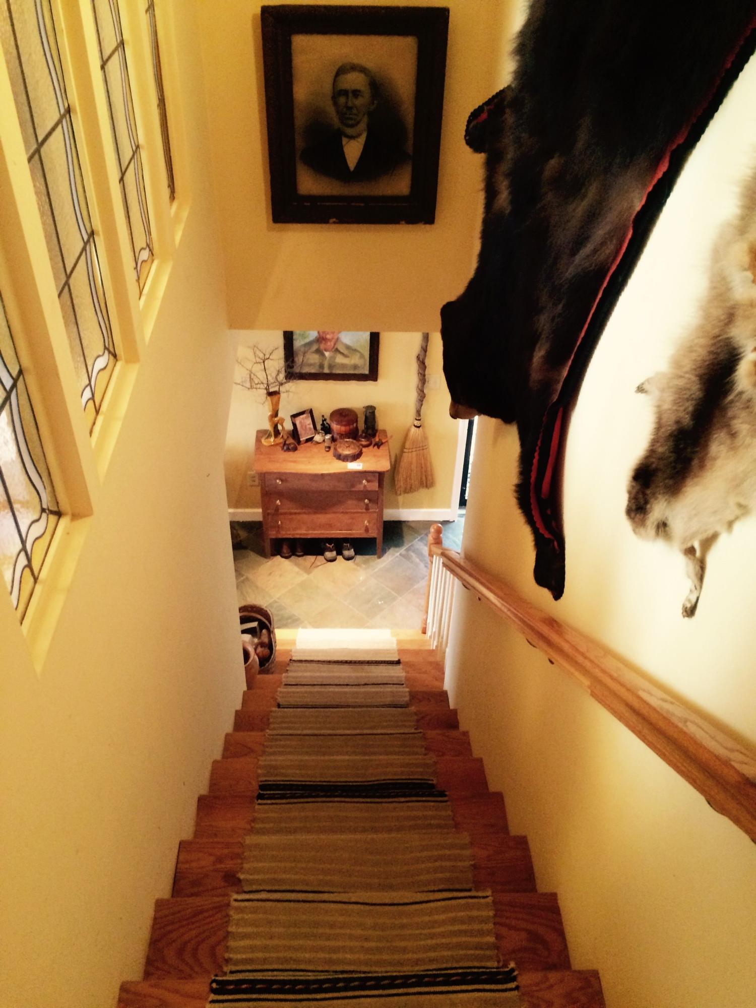 3554 Valley View Road Crossville, TN 38572 - Photo 23 of 31 stairs.jpg