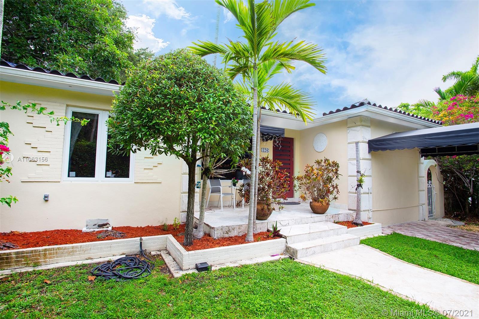 120 Southwest 25th Road Miami, FL 33129 - Photo 2 of 33