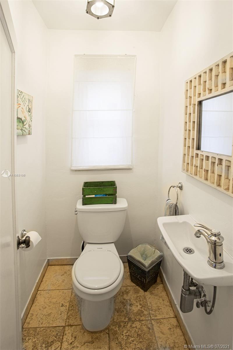 120 Southwest 25th Road Miami, FL 33129 - Photo 16 of 33